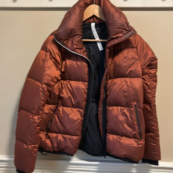 Lululemon Cloudscape jacket 4 - Picture 6 of 9